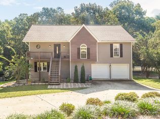 6834 Ridge Creek Dr, Ooltewah, TN 37363