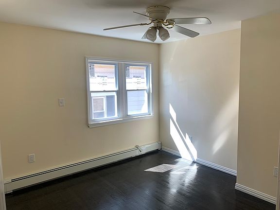 3rd image of 9451 118th St Floor 2