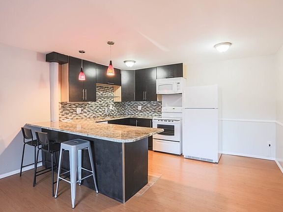 2nd image of 1243 N Gaylord St APT 204
