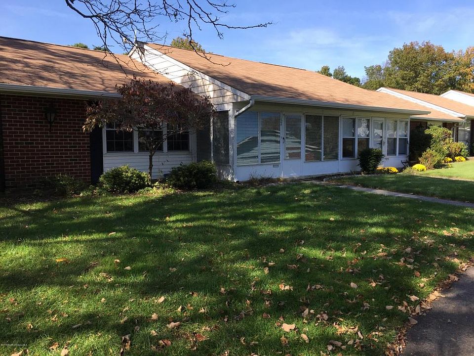 1st image of 1236A Hamilton Ct #100A