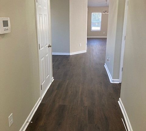 4th image of 444 Hallie Long Ln