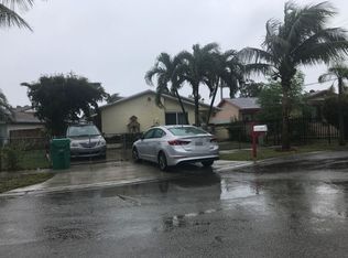 19335 SW 120th Ave, Miami, FL 33177