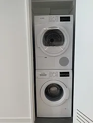 Rented by R New York