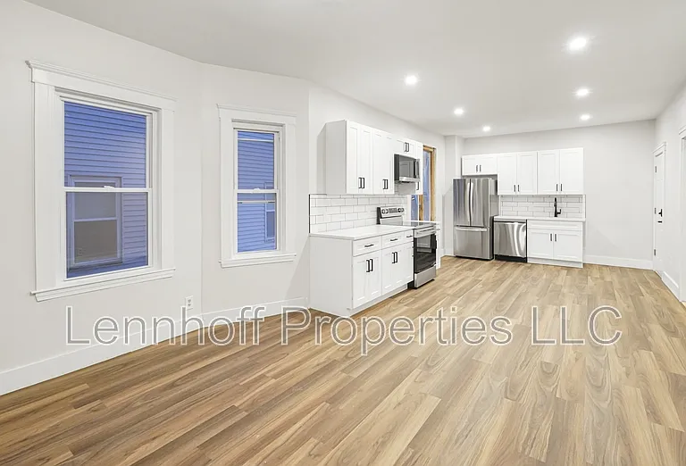 28 Clark St #1 — Photo 2