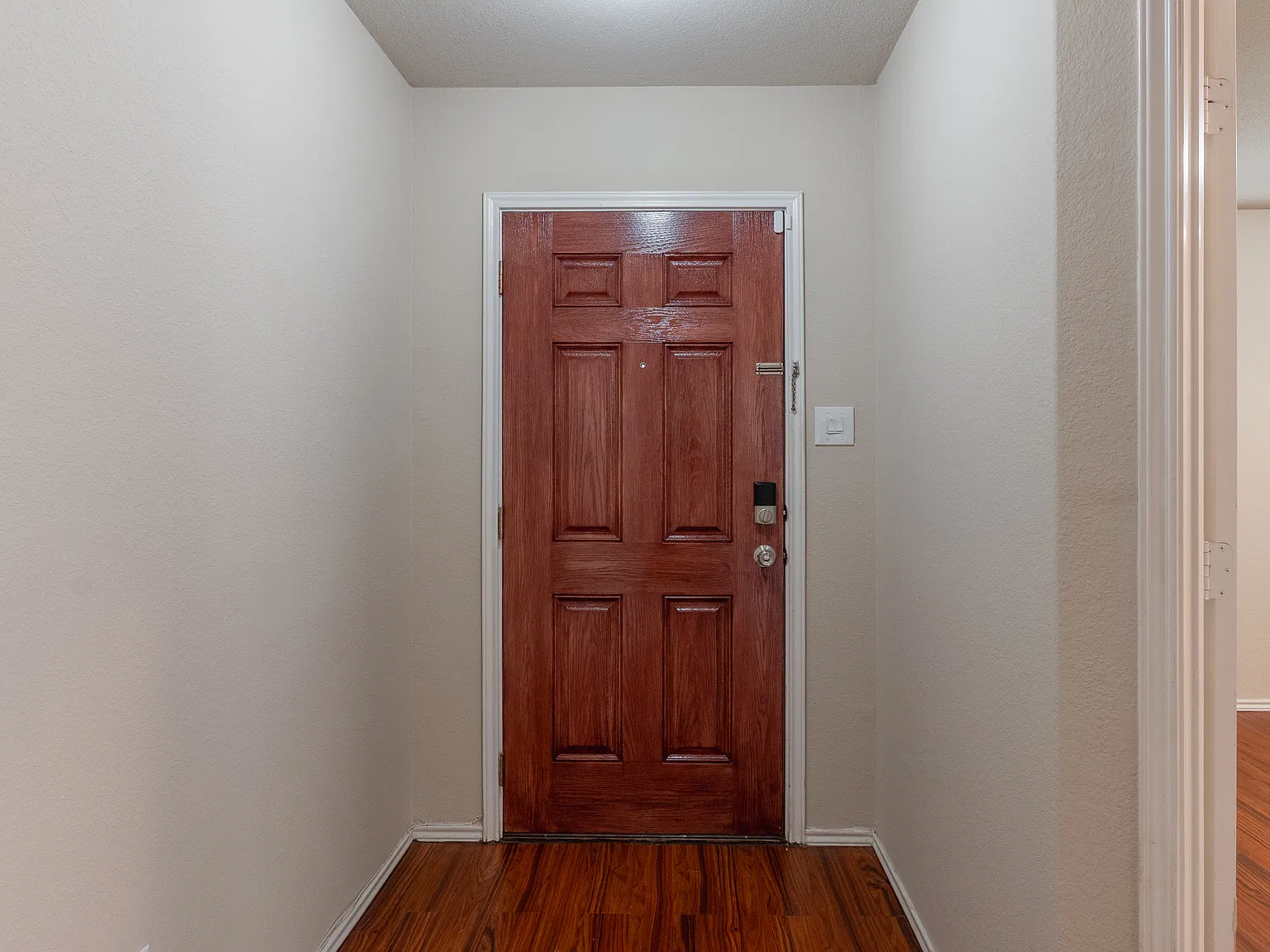 5 bed, 2924 sqft, $2,500 — Photo 4
