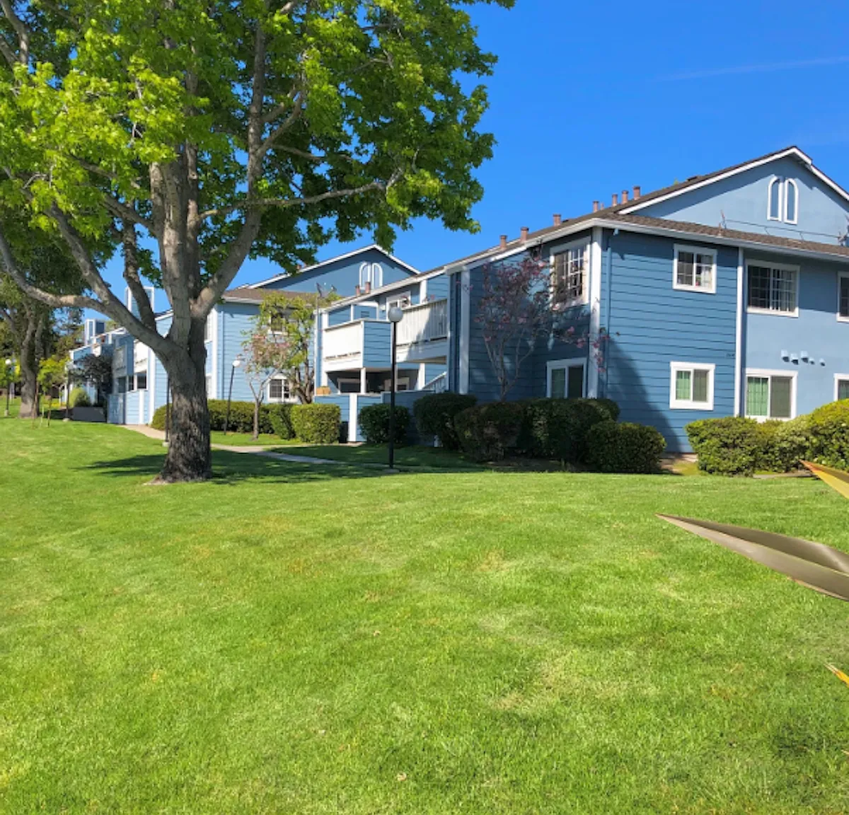 Mariner Village — Photo 1