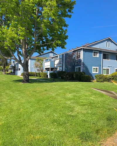 Mariner Village Photo 1