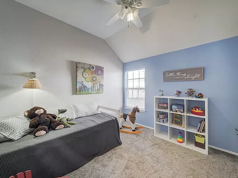 5558 Mesa Verde Ct — Photo 15