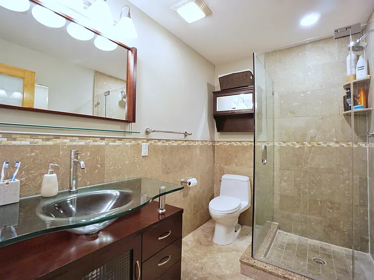 223 Park Ave #2 — Photo 11