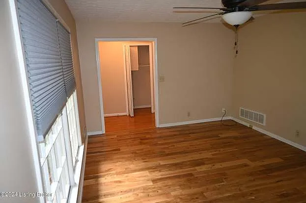 Building Photo - 4412 Stony Brook Dr