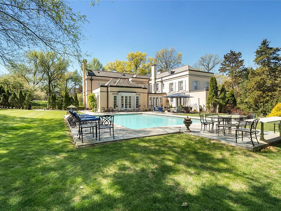 3 Edgewood Rd, Saint Louis, MO 63124 Zillow