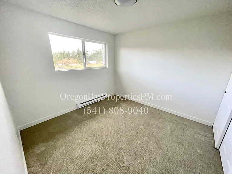 212 Laclair St — Photo 12