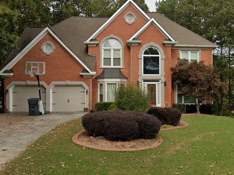 503 Knoll Point