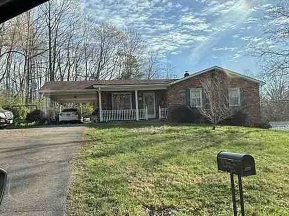 335 Longview Dr, Bassett, VA 24055