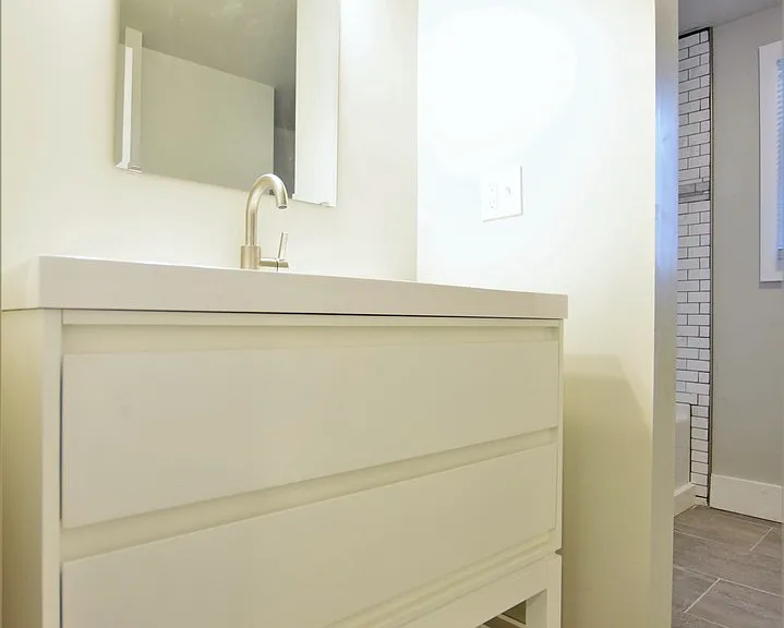 1002 N Aurora St — Photo 56