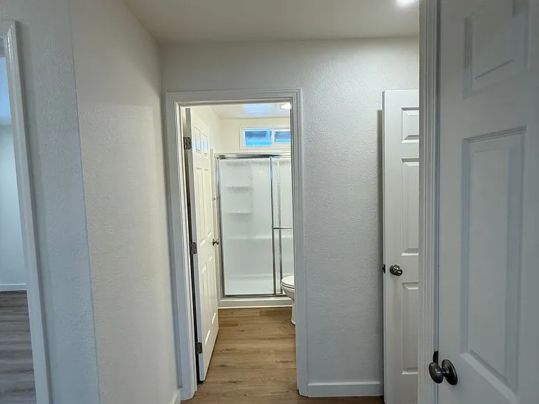 750 Topaz Dr — Photo 3