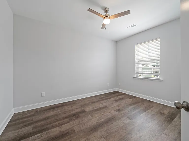 265 Mindees Ln — Photo 28