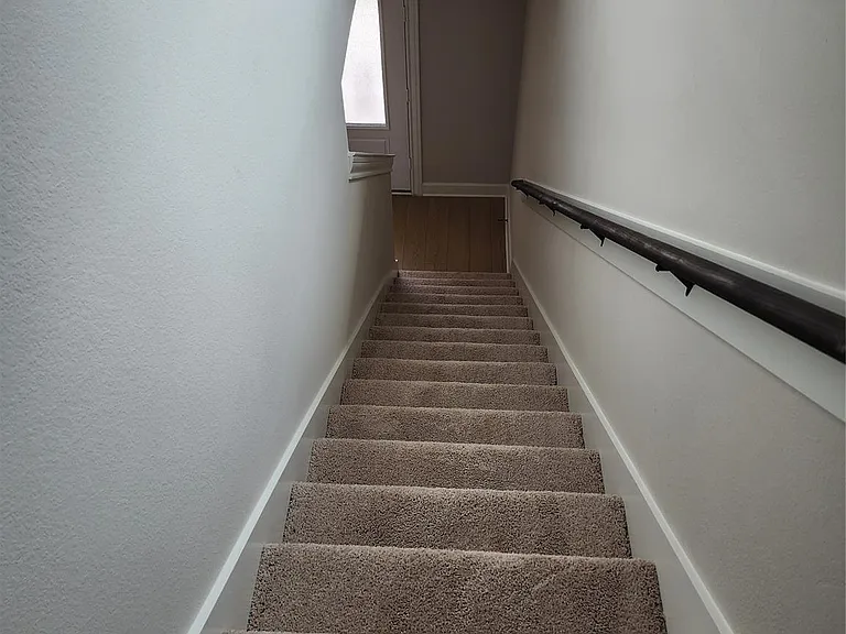 1411 Butler Ave — Photo 18