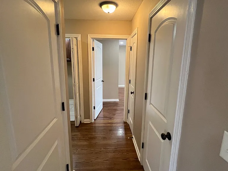 3462 Southwood Dr — Photo 14