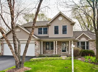 435 Tallgrass Cir, Lake Zurich, IL