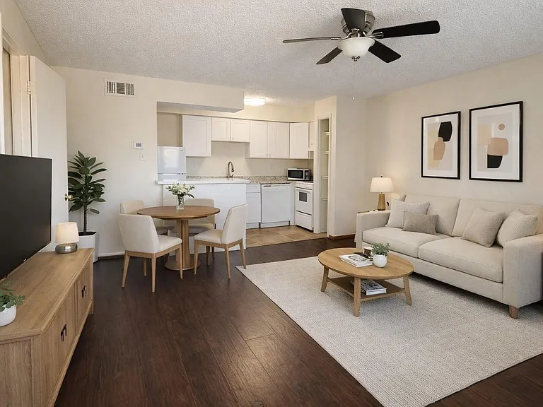 1328 Bomar St #17 — Photo 2
