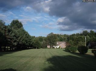 17289 Station Rd, Columbia Station, OH 44028