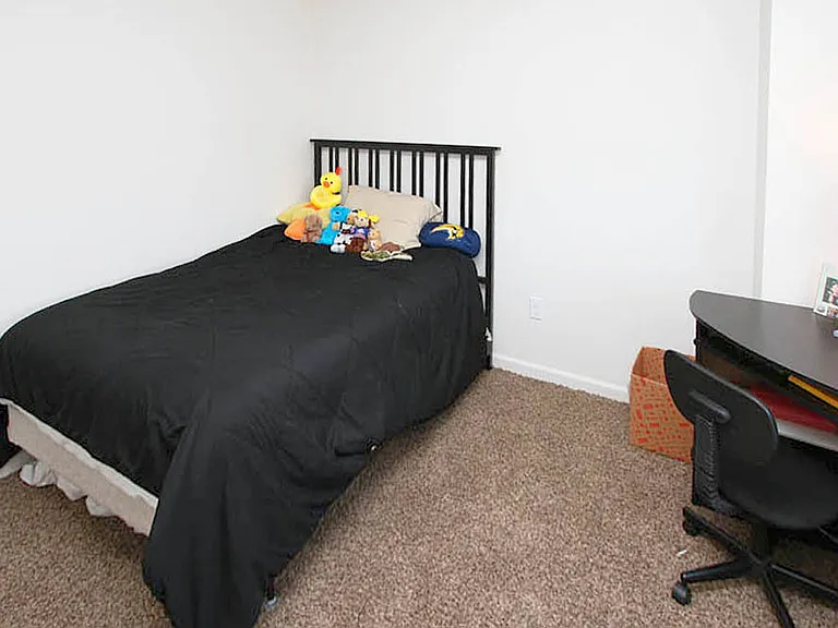 11 Livery Way — Photo 14
