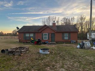 104 Thomas Rd, Jerusalem, AR 72080