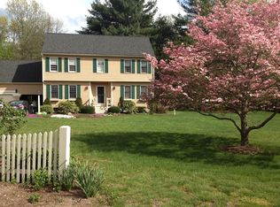 30 Briarcliff Ln, Holliston, MA 01746