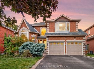 90 Hidden Trail Ave, Richmond Hill, ON L4C0H1