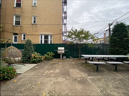 Rented by NY Space Finders Inc. | media 14