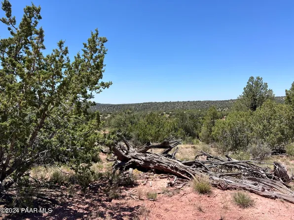 4 W Rolling Ridge Rd, Ash Fork, AZ 86320