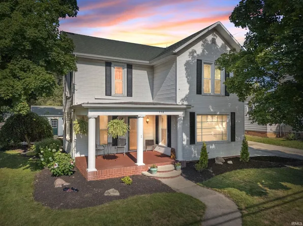 116 S Whitley St, Columbia City, IN 46725
