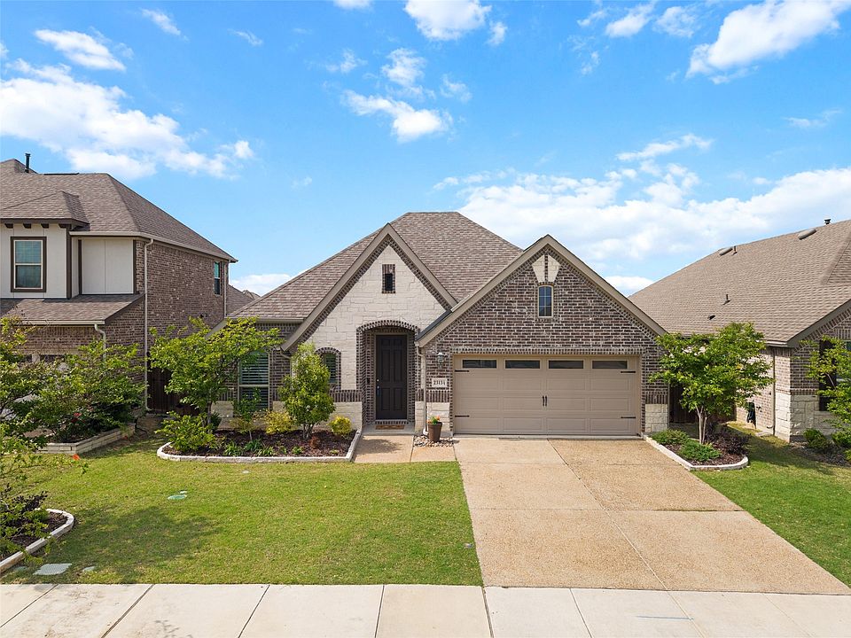 1st image of 2313 Chapel Cross Ln