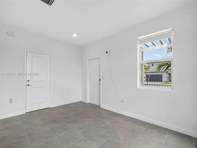 19404 SW 339th Ter — Photo 11