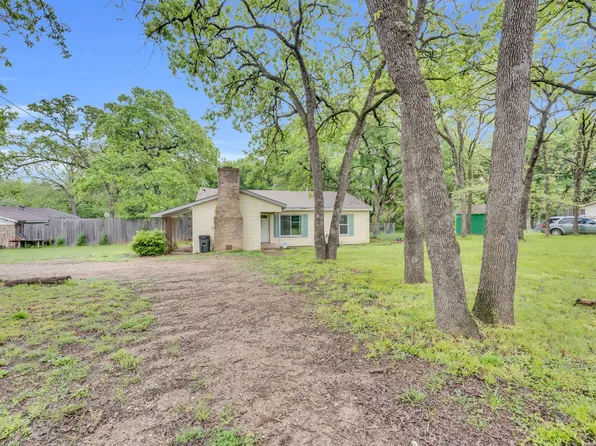 600 N Dick Price Rd, Kennedale, TX 76060