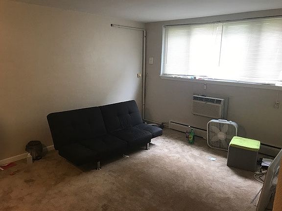4th image of 415 Erie St SE APT 104