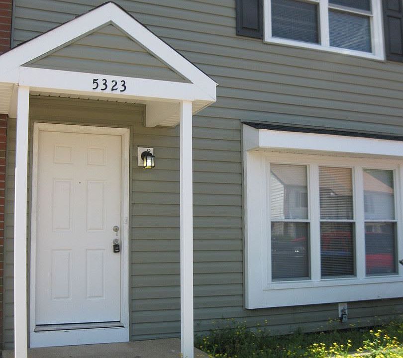 1st image of 5323 Grand Lake Cres