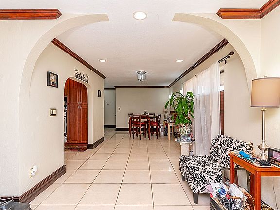 4th image of 19425 E Saint Andrews Dr