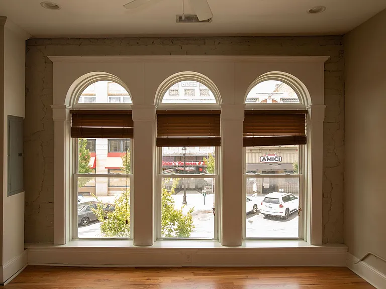 174 College Ave #D — Photo 1