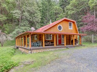2266 Knowles Rd, Medford, OR 97501