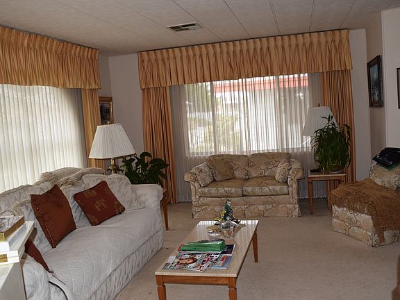 2nd image of 1220 Vienna Drive Spc 573