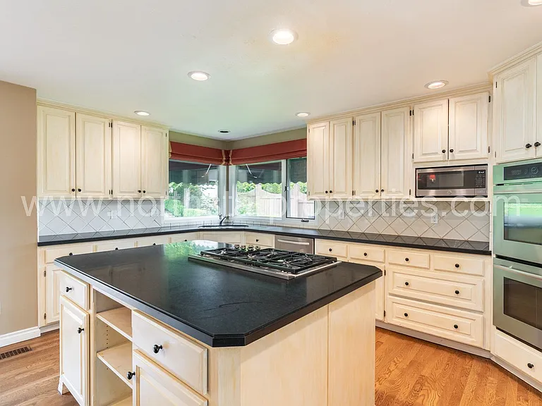16754 Quail Ct — Photo 20