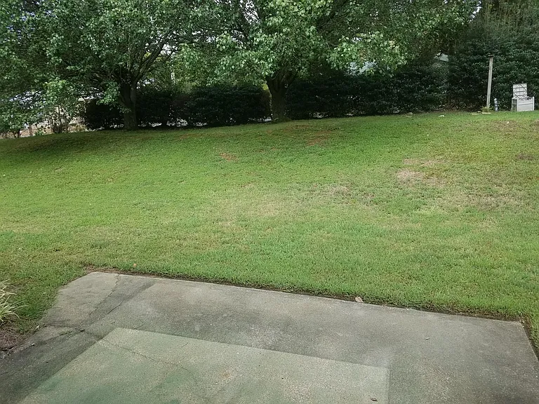 4616 Mountain Crest Dr — Photo 7