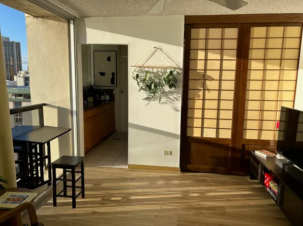 444 Nahua St, Honolulu, HI