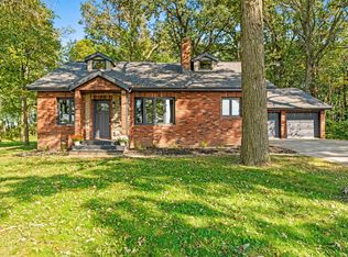 5655 Glenmore Rd, De Pere, WI 54115