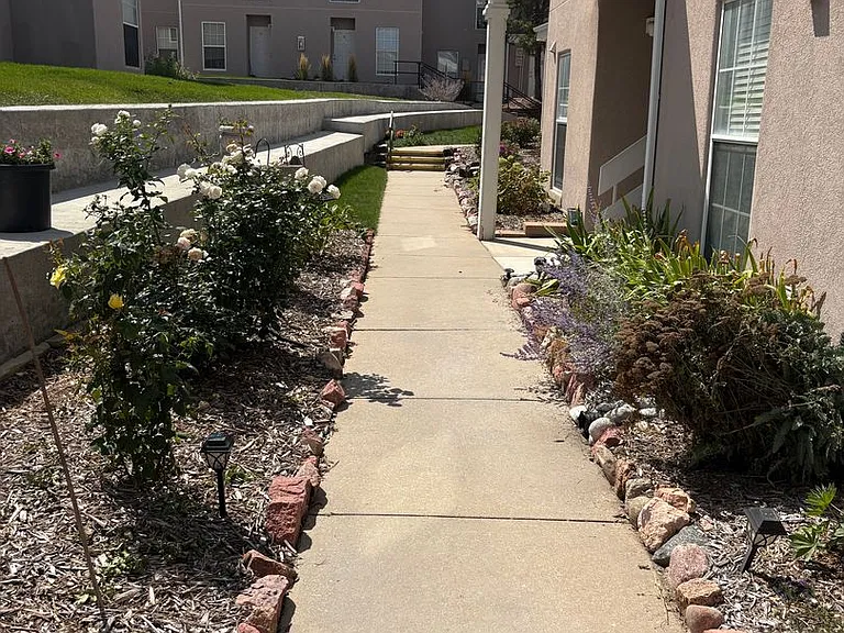3510 Parkmoor Village Dr #F — Photo 2