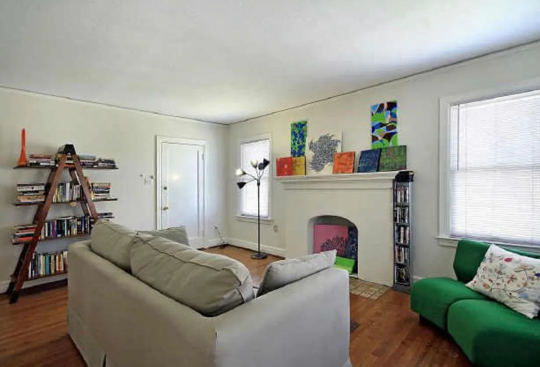 2 bed, 1350 sqft, $2,500 — Photo 4