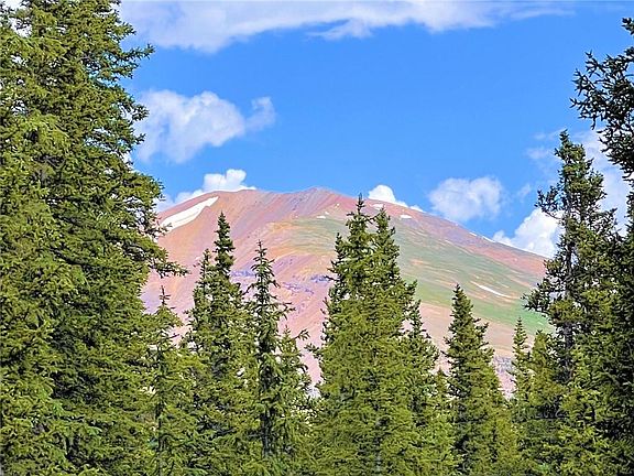 3rd image of 821 Silverheels Pl