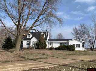 10223 573rd Ave, Mapleton, MN 56065